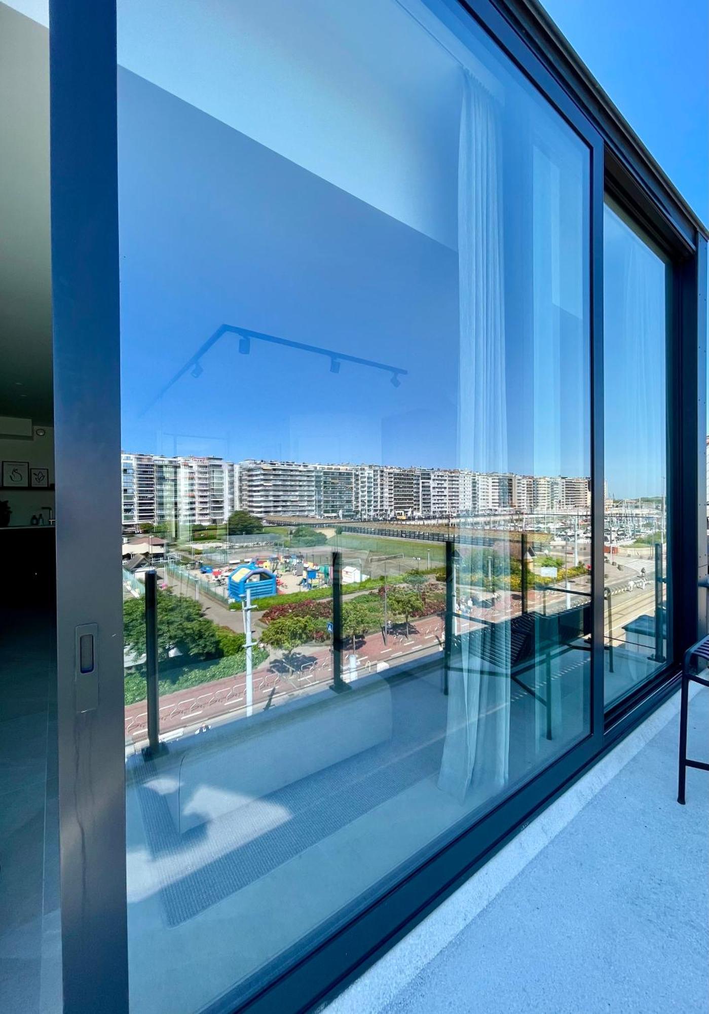 Molo Roof - Stylish Penthouse With Marina View Blankenberge Within Walking Distance From The Sea - 15 Km From Bruges Apartment Exterior foto